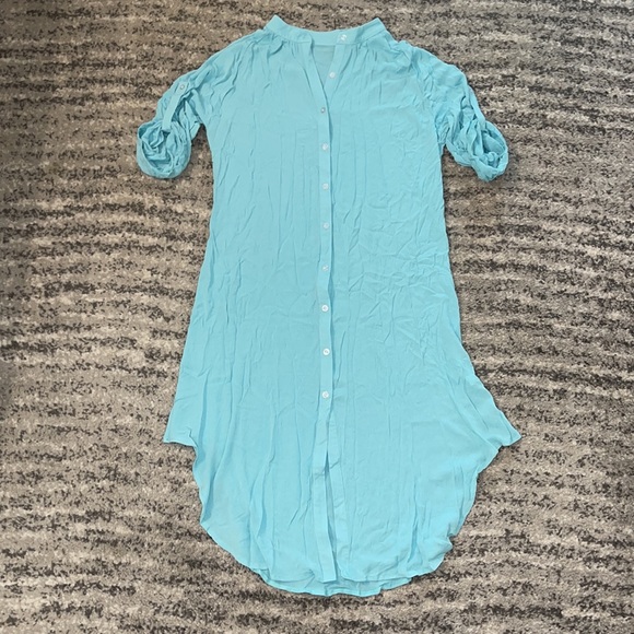 Button Down Shirt Dress - Picture 4 of 8